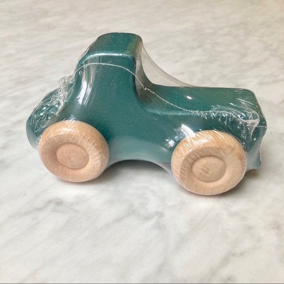 Montessori Wood Cars - Set of 6 - Picture 4 of 8